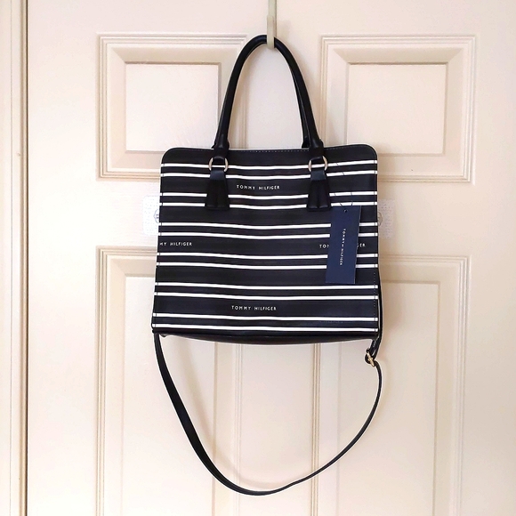 NWT. Tommy Hilfiger Stripes & Logo Shoulder/Crossbody bag with three layers. - Picture 2 of 4